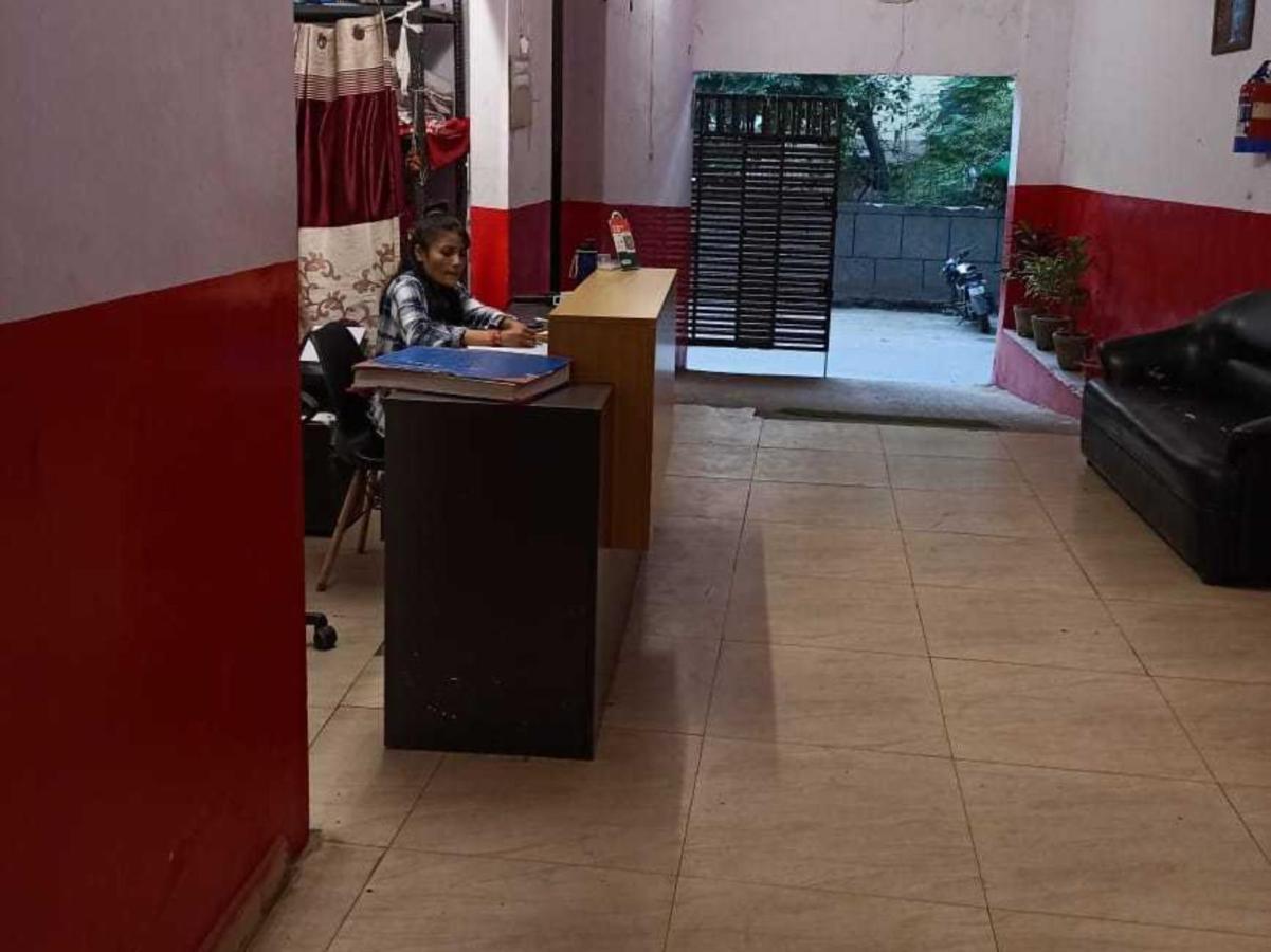 Hotel O Kl Khari Near Ashoka Park Mein Metro New Delhi Extérieur photo