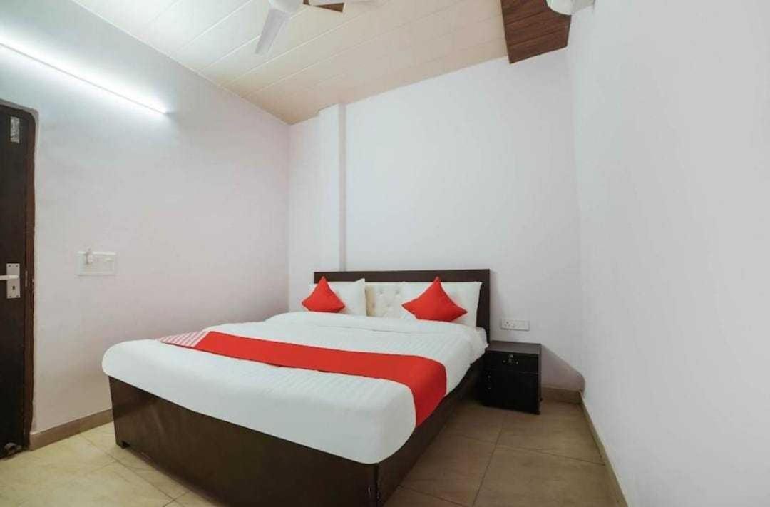 Hotel O Kl Khari Near Ashoka Park Mein Metro New Delhi Extérieur photo