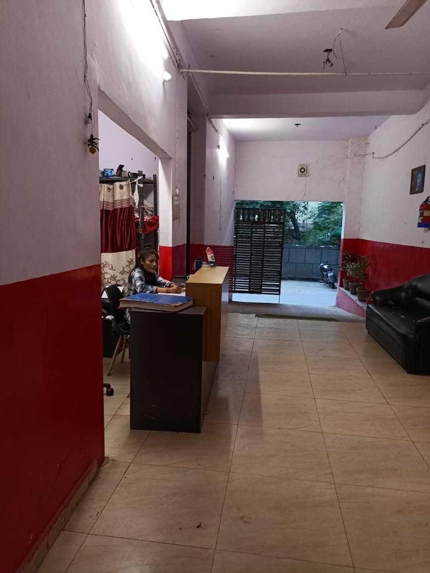 Hotel O Kl Khari Near Ashoka Park Mein Metro New Delhi Extérieur photo